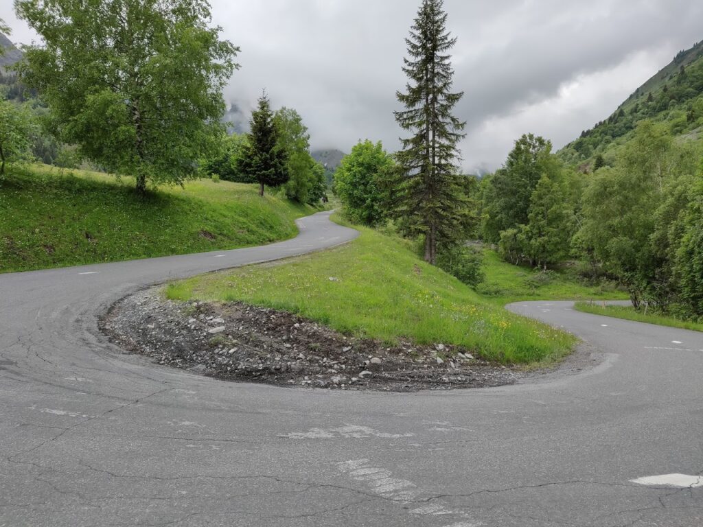 multi — Riding the alps on my racebike — photo 11